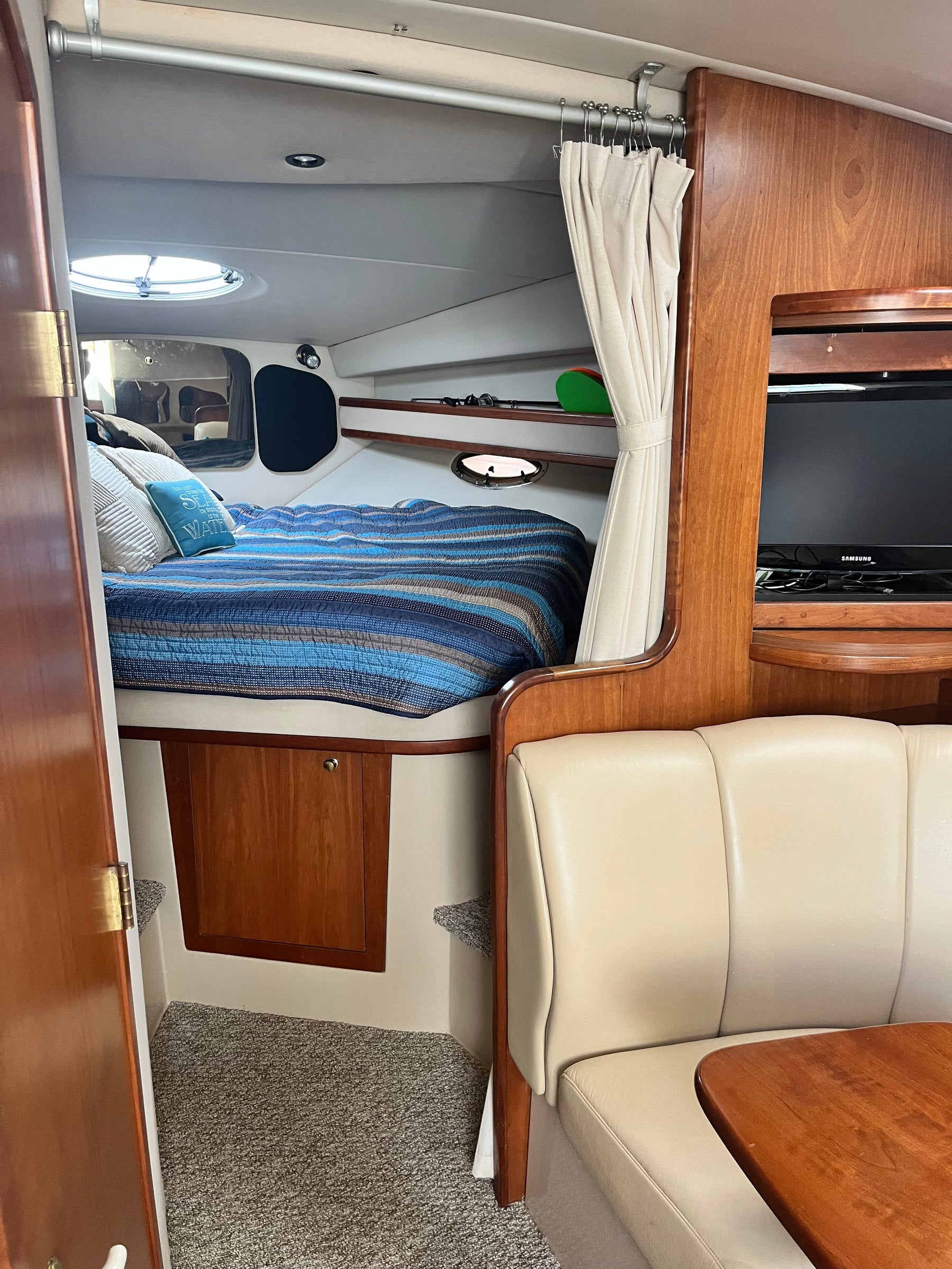 All About Your Boat’s Cabin Odor!